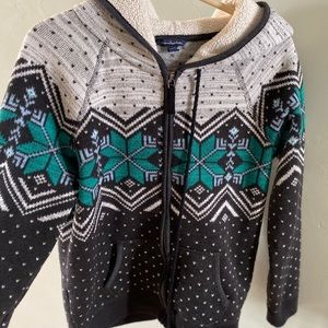 American Eagle Christmas Sweater Size Medium